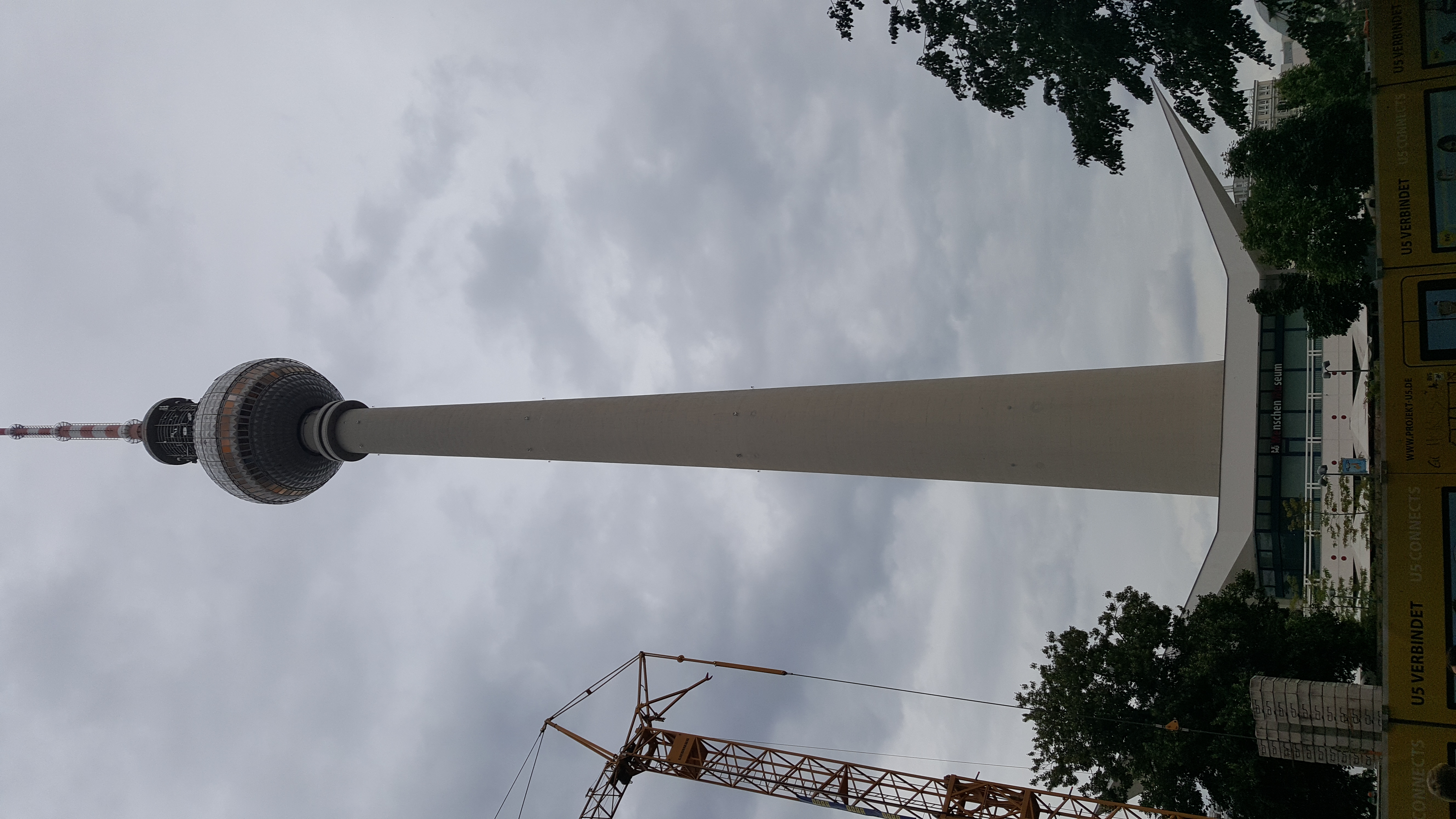 Torre de comunicaciones. Alexanderplazt