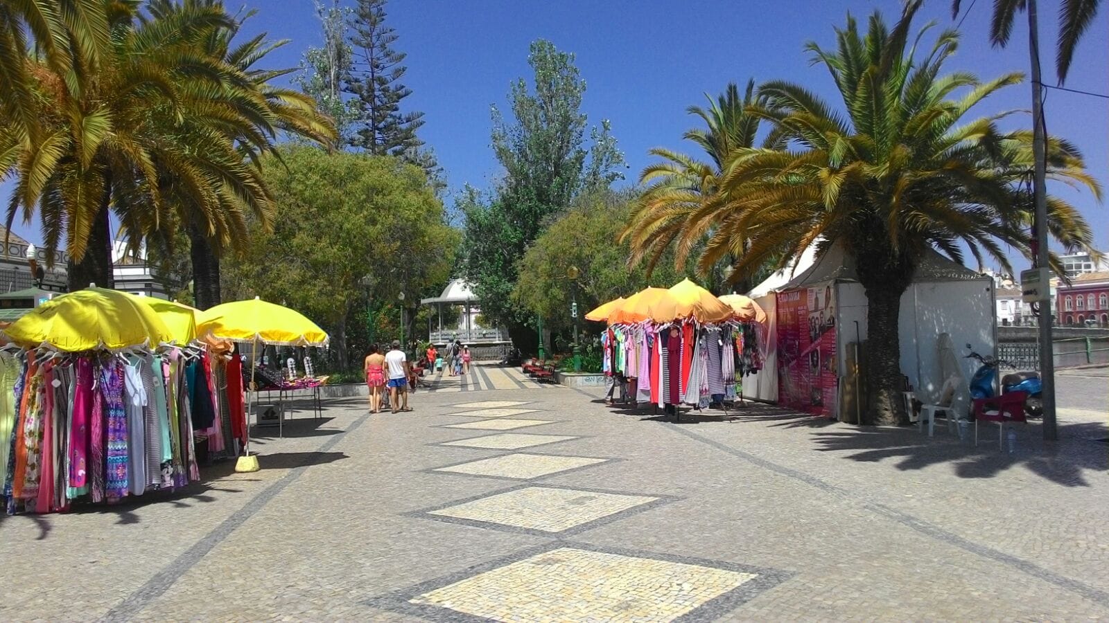 Jardín público de Tavira